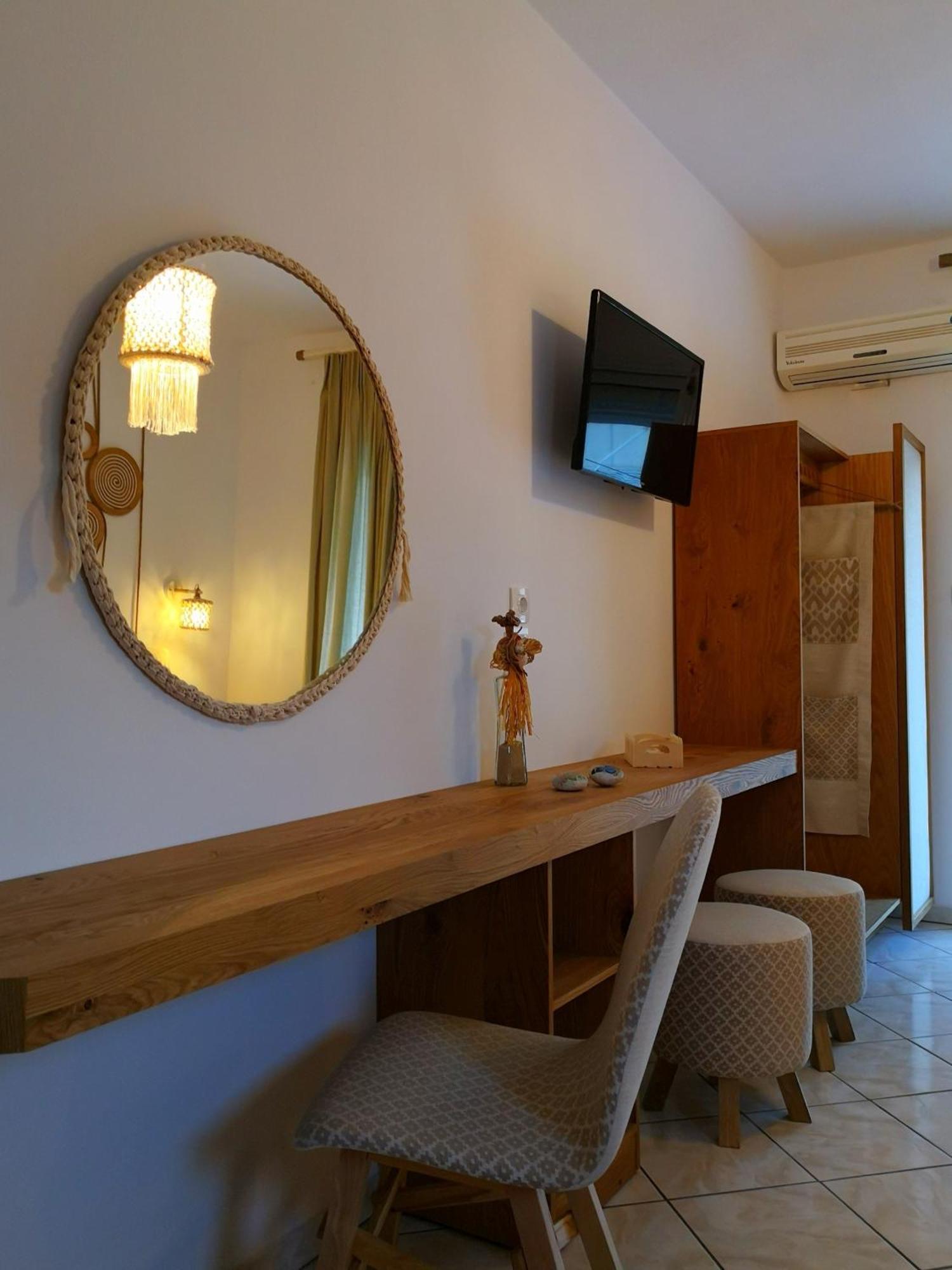 Porto Thassos Apartments & Studios Скала-Потамьяс Номер фото