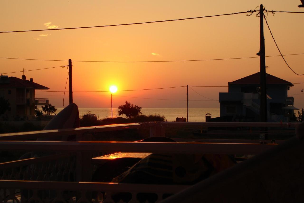 Porto Thassos Apartments & Studios Скала-Потамьяс Екстер'єр фото